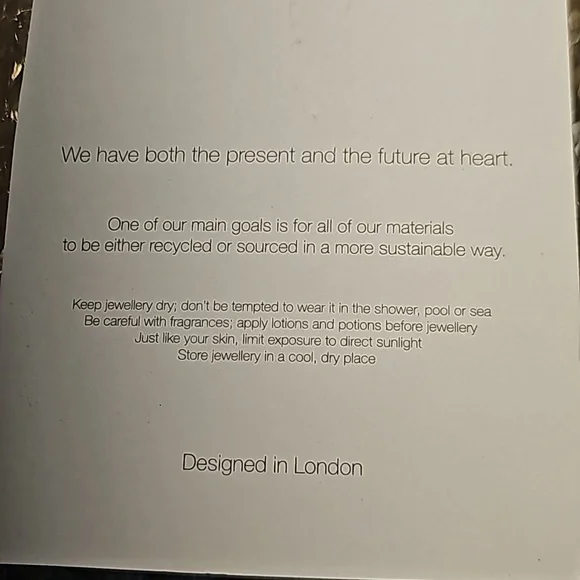 NWT gold plated clover leaf earrings Big Metal London Earrings, brand-new in box - Picture 11 of 12